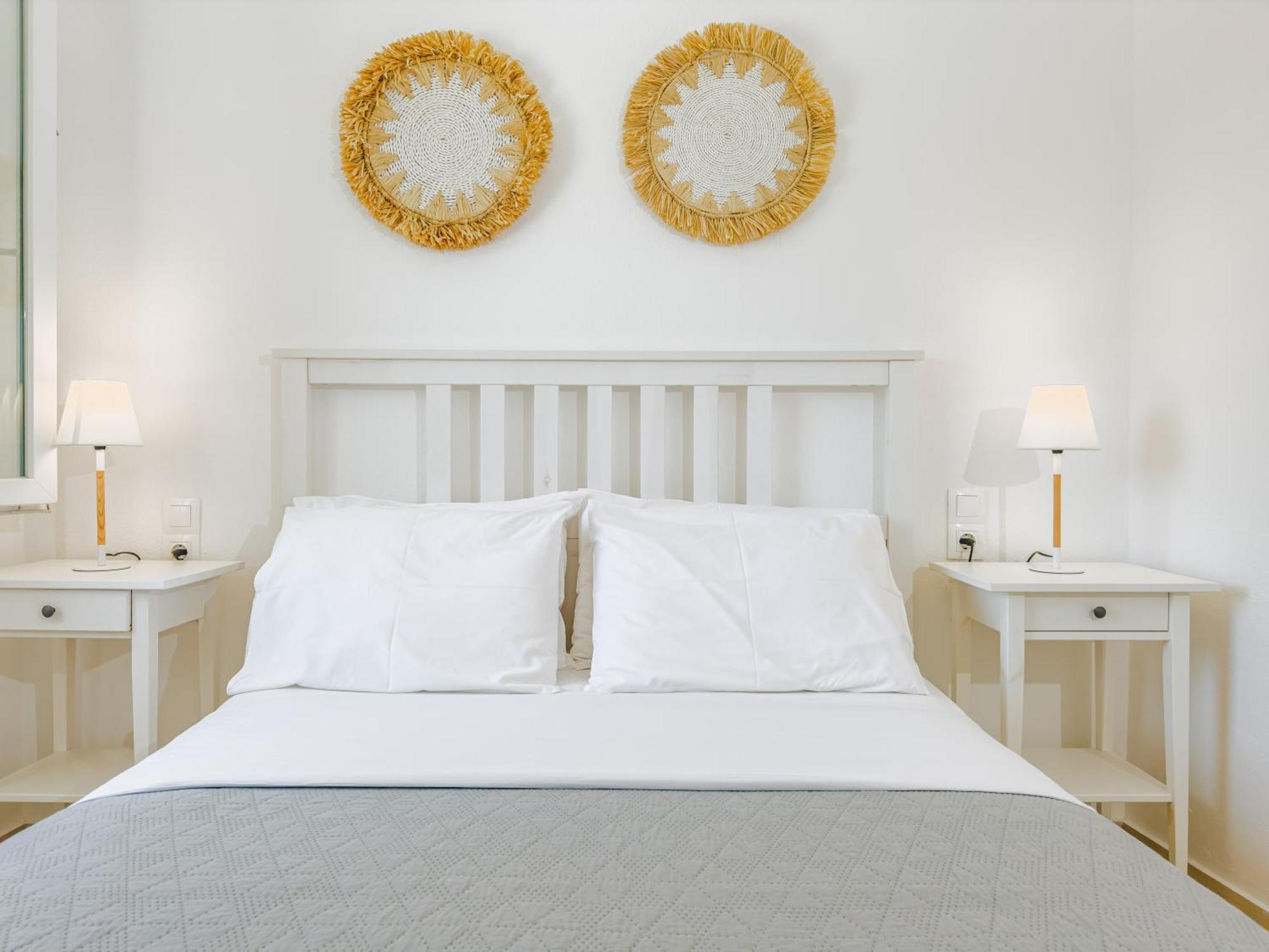 Almira Hotel Трулос Екстериор снимка