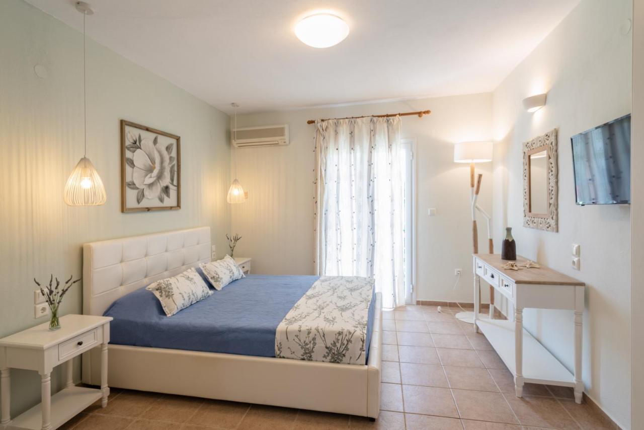 Almira Hotel Трулос Екстериор снимка